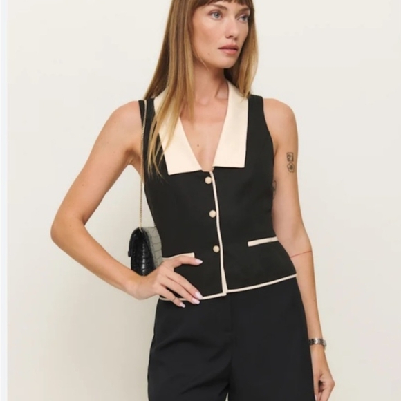 Reformation Tops - Reformation Reba Top